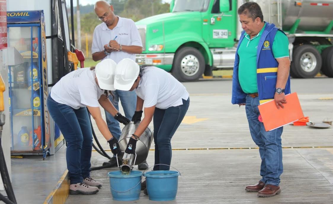 ESTACIONES GASOLINA