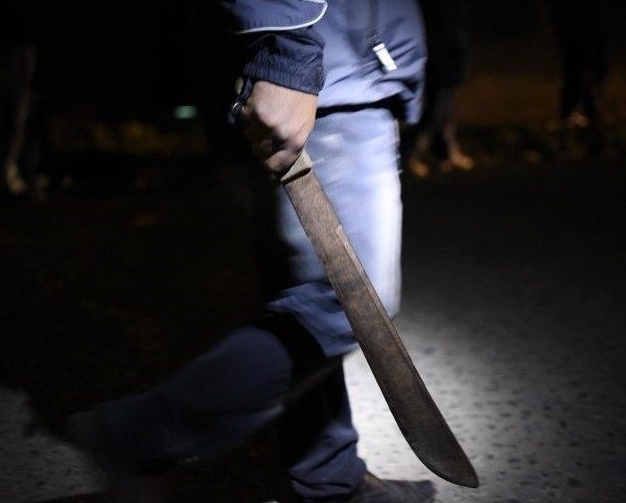 Hombre Machete 1