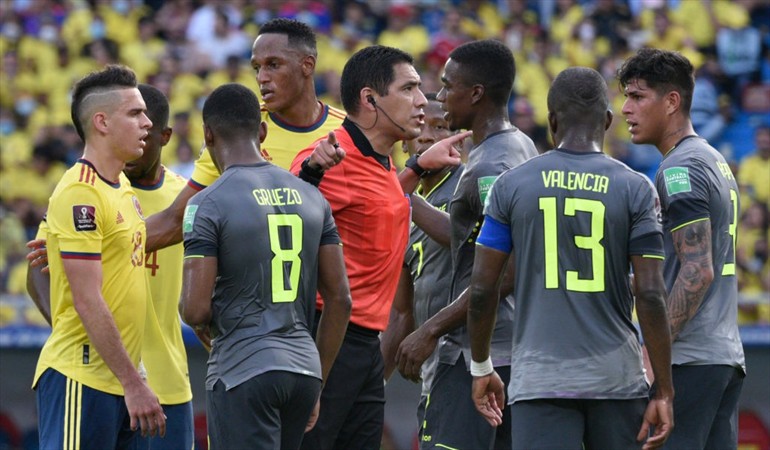 Arbitro y arqueros