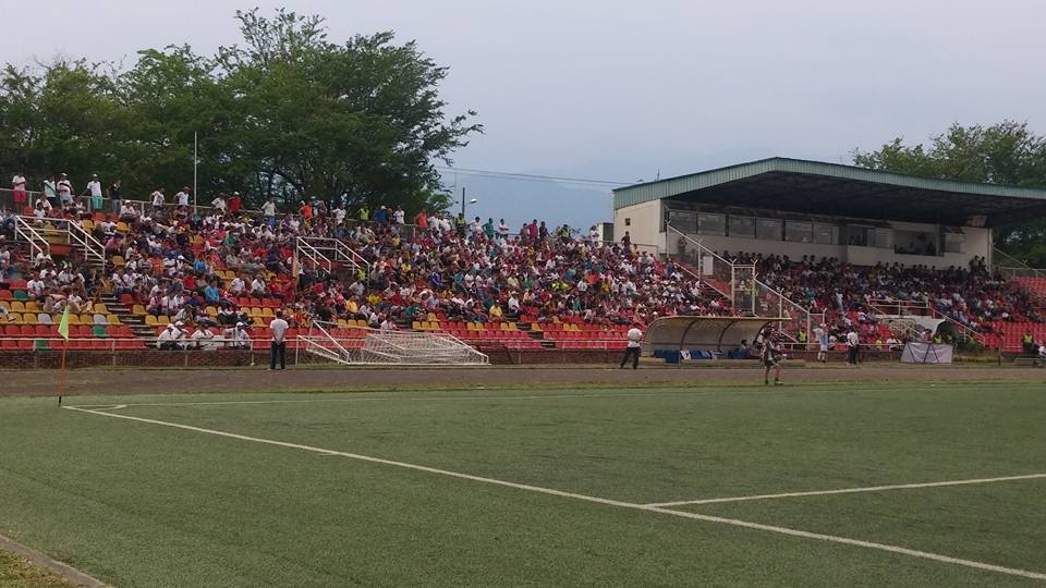 Estadio Macal 1