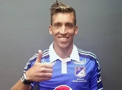 NICOLAS VIKONIS 4