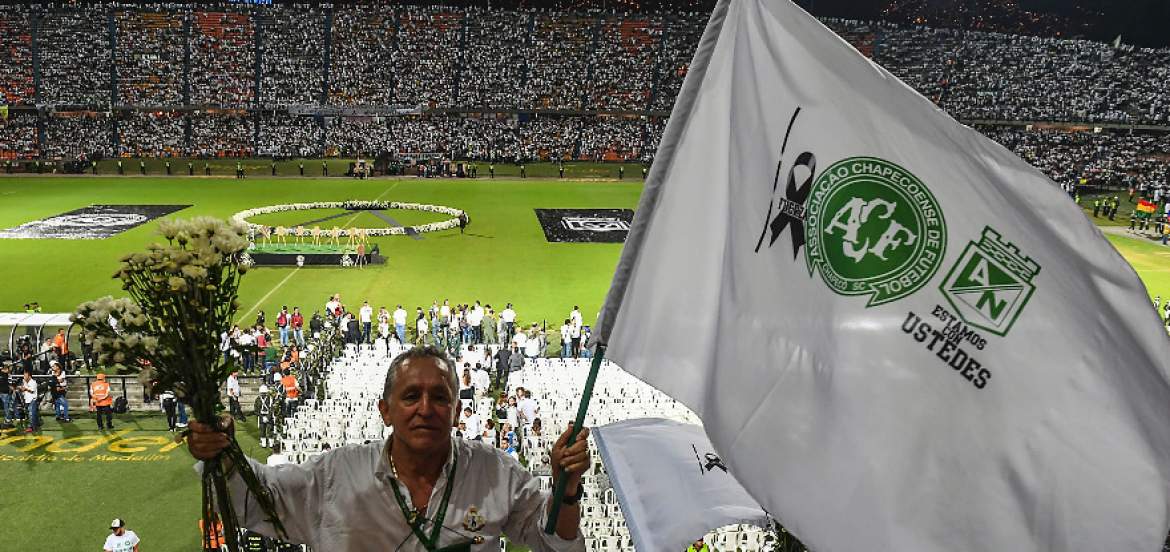 HOMENAJE A VICTIMAS 6