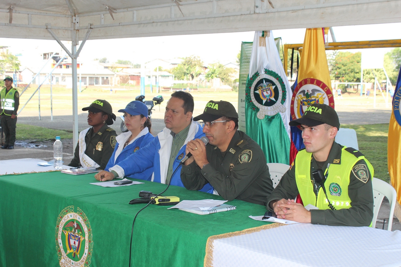 en el polideportivo pandiguando