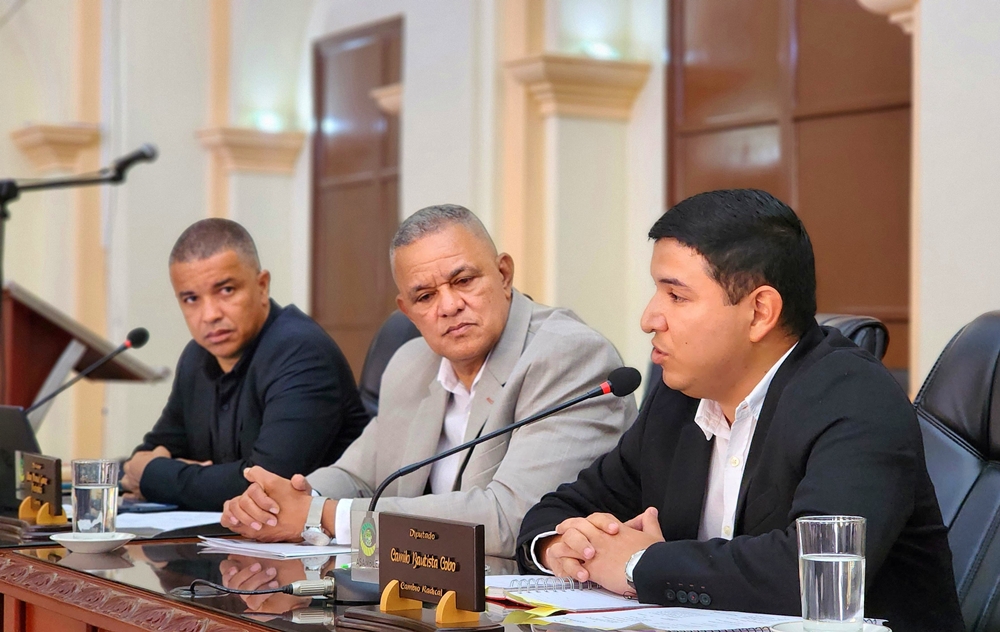 Asamblea 04