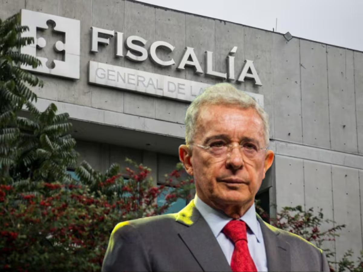 ALVARO URIBE